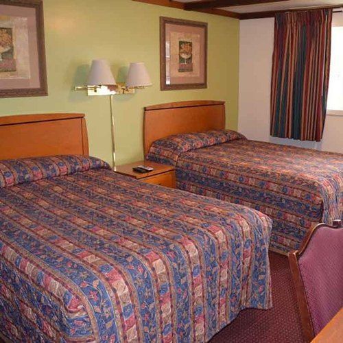 Relax Inn Bloomsburg Bagian luar foto