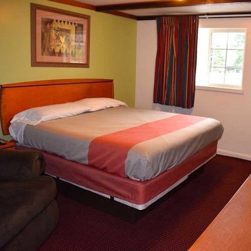 Relax Inn Bloomsburg Bagian luar foto
