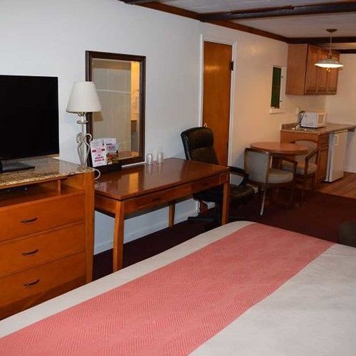 Relax Inn Bloomsburg Bagian luar foto